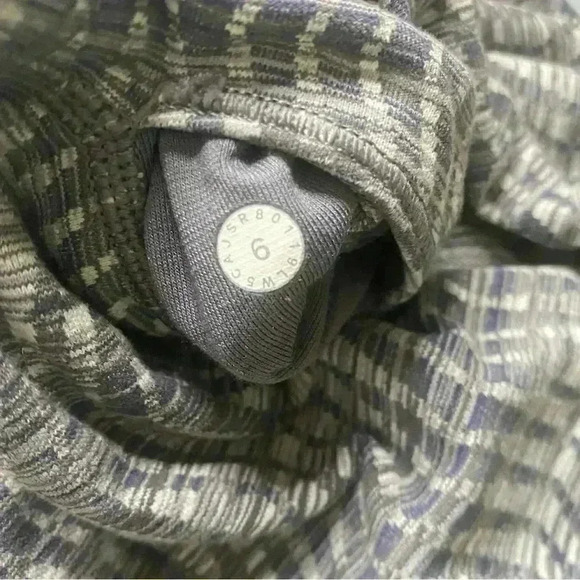 Lululemon Wunder Under HR - Picture 8 of 8